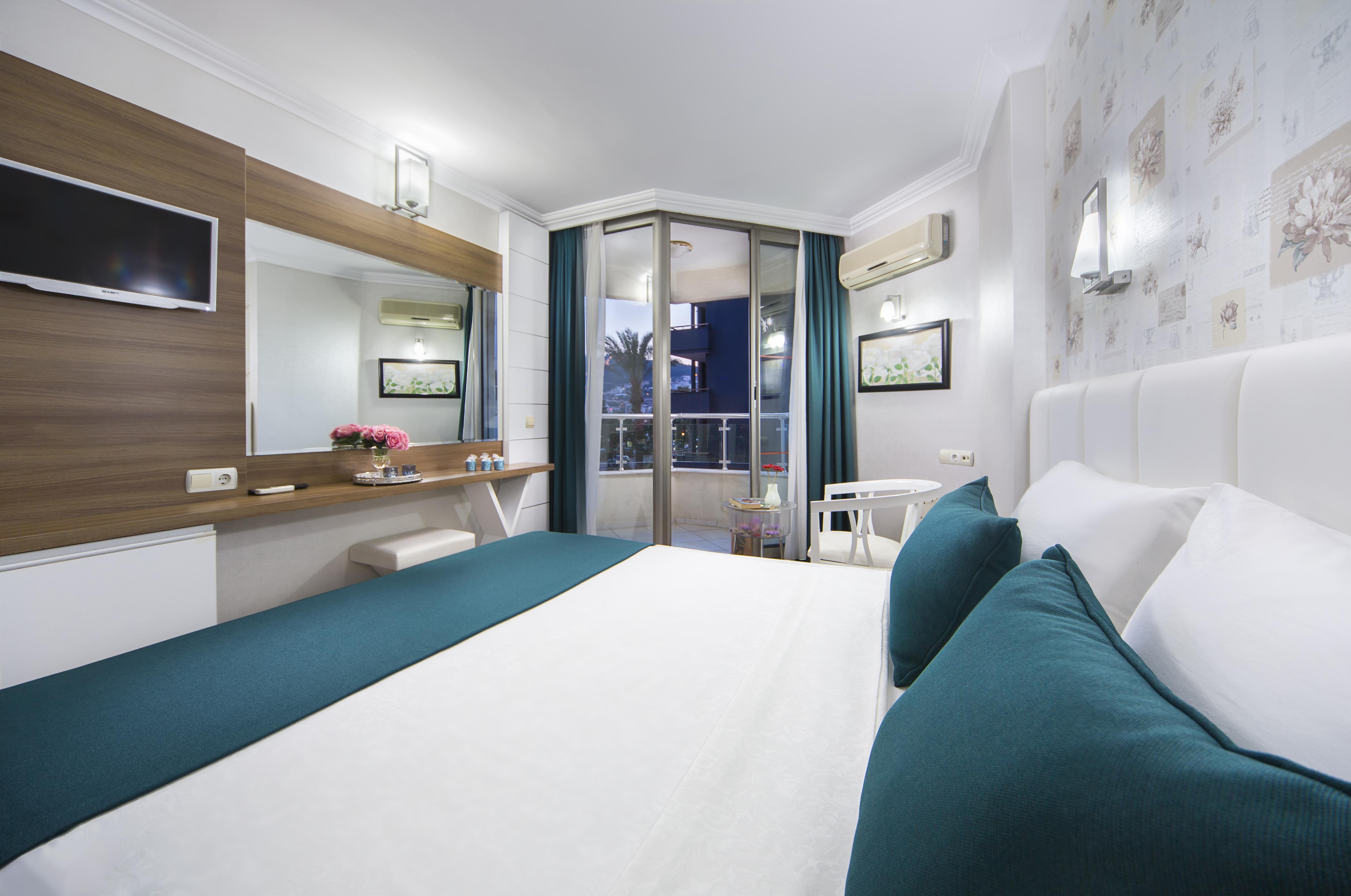 Bueyuek Hotel (Adults Only) Alanya Exterior foto