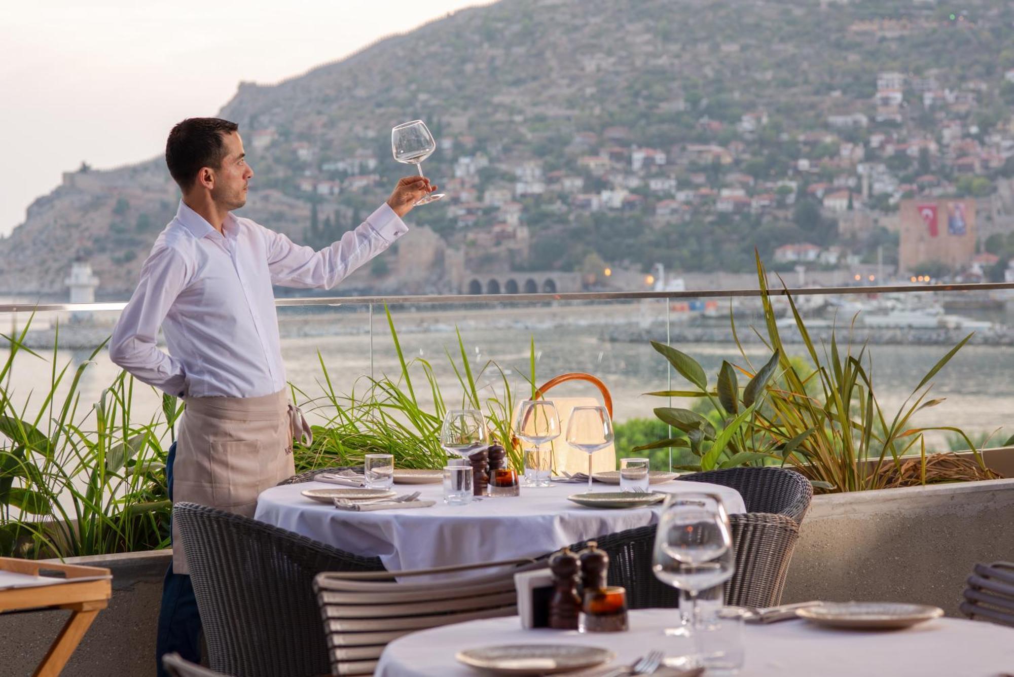 Bueyuek Hotel (Adults Only) Alanya Exterior foto