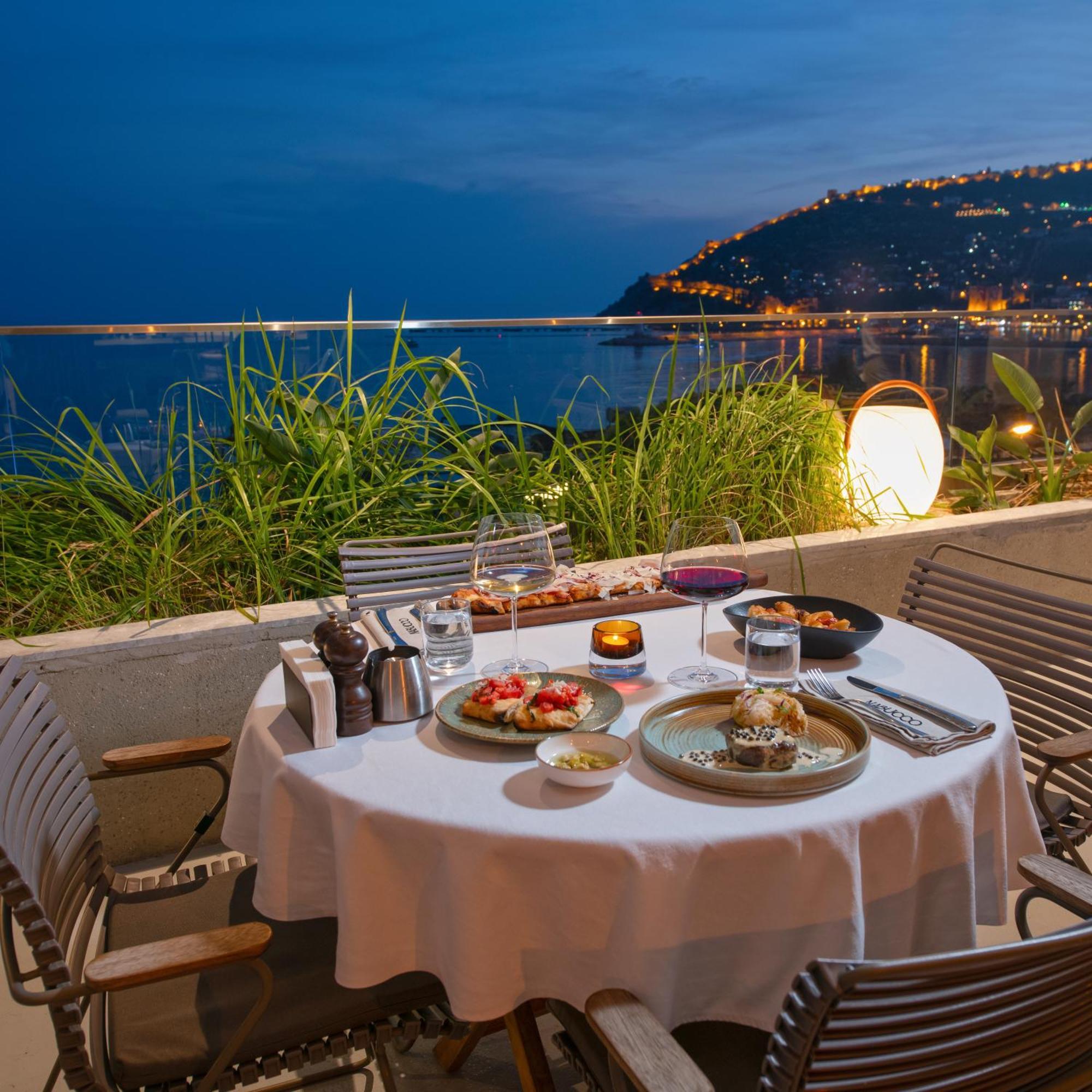 Bueyuek Hotel (Adults Only) Alanya Exterior foto